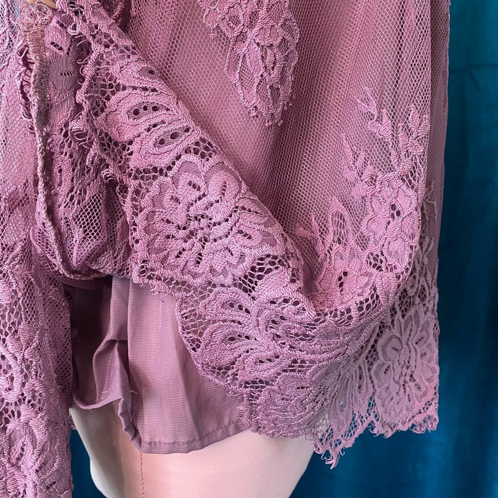 She + Sky Off The Shoulder Lace Blouse Top Purple - Picture 9 of 9
